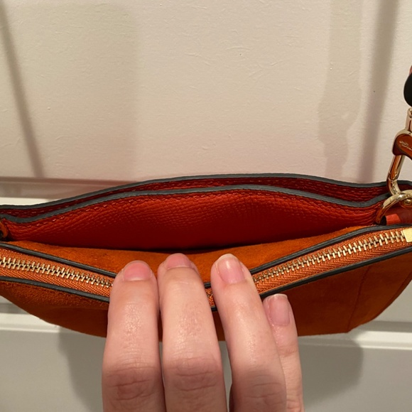 NWOT Longchamp Crossbody “Mailbox” bag PLUS Gold Chain Strap - Perfect Fall Bag! - Picture 6 of 13